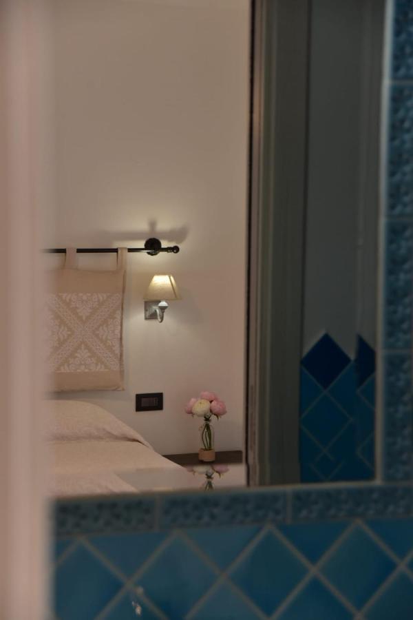 B&B Peonia Orgosolo Kültér fotó