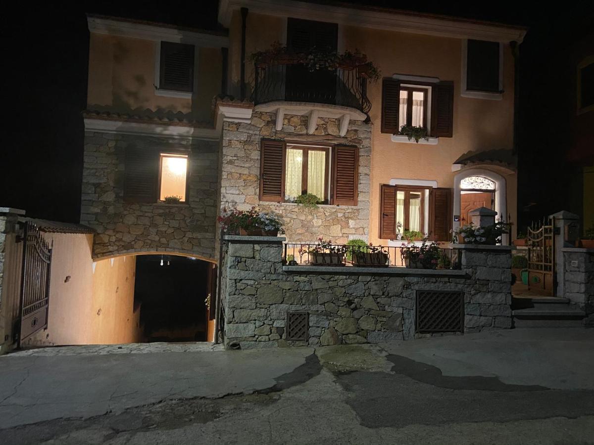 B&B Peonia Orgosolo Kültér fotó